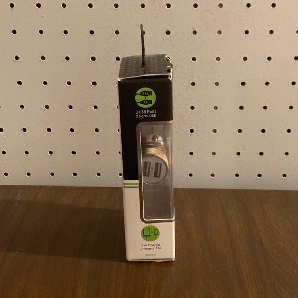 🚗 [4/$25] [BRAND NEW] BOOST METAL ROSE GOLD DUAL USB CAR CHARGER 🚗 - Picture 3 of 6